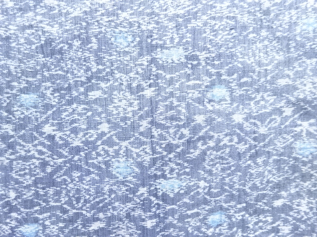  アンティーク　本場小千谷ちぢみ　草花模様織り出し着物